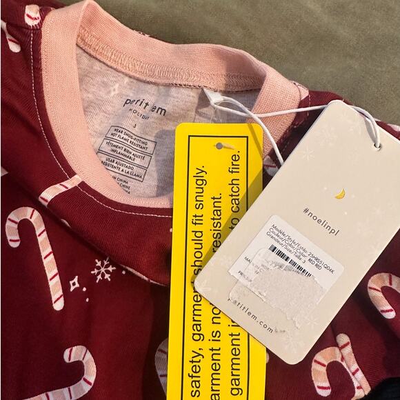 Bloomingdale's NWT Petit Lem Girls' Candy Cane Print Pajama Top 3T - Picture 7 of 7